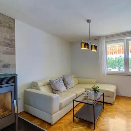 Apartment Mila Crikvenica